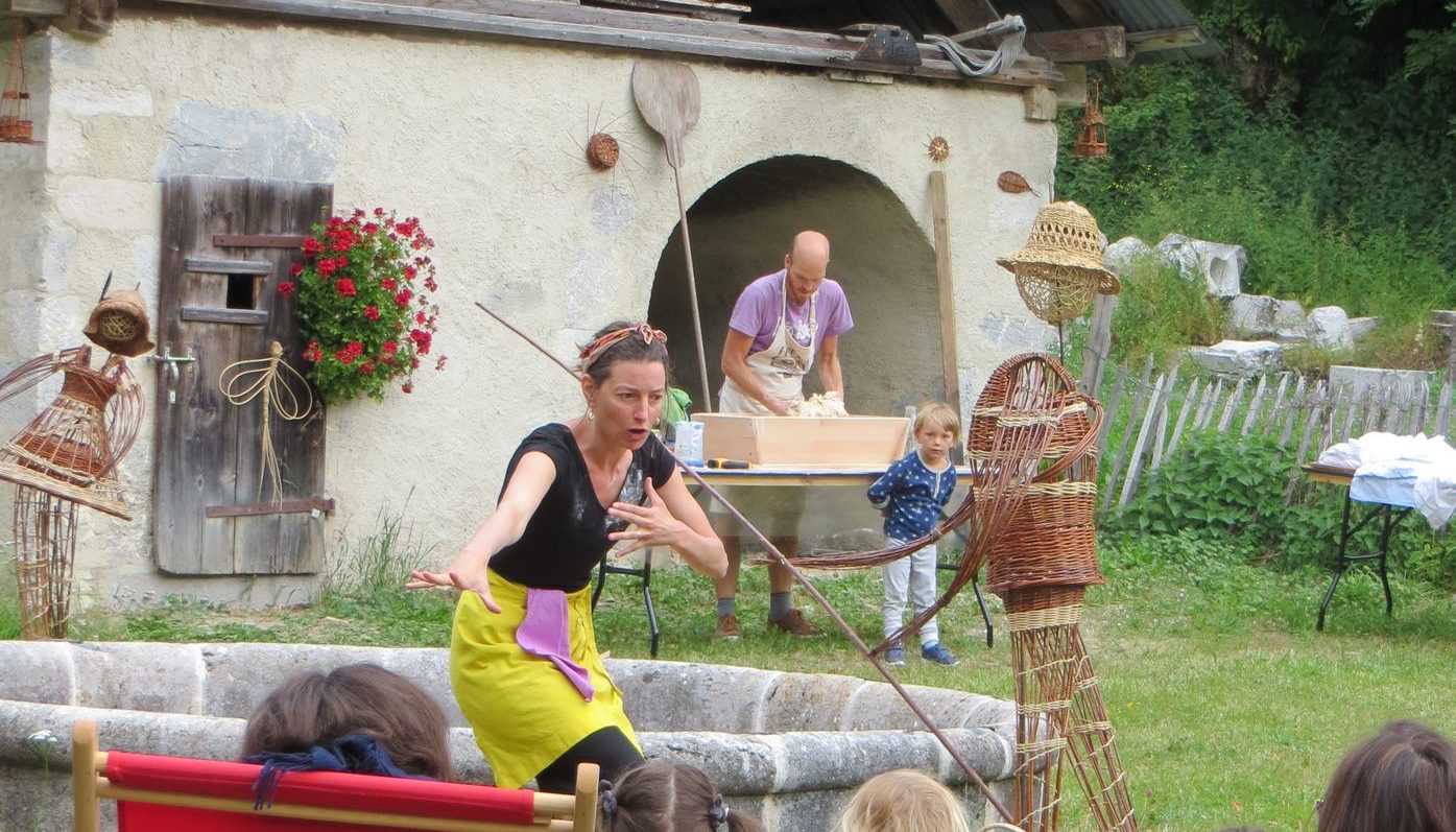 Contes et lectures au coin du four à pain à la Chartreuse d'Aillon Contes et lectures au coin du four à pain à la Chartreuse d'Aillon