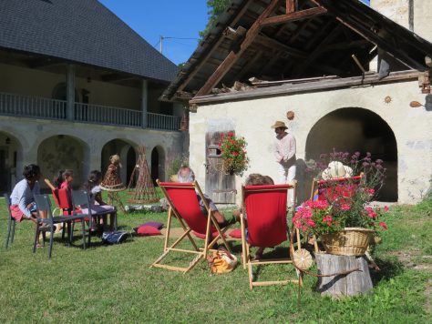 Des histoires culinaires racontées lors des Contes aux p'tits oignons du vendredi, en juillet-août à la Chartreuse d'Aillon